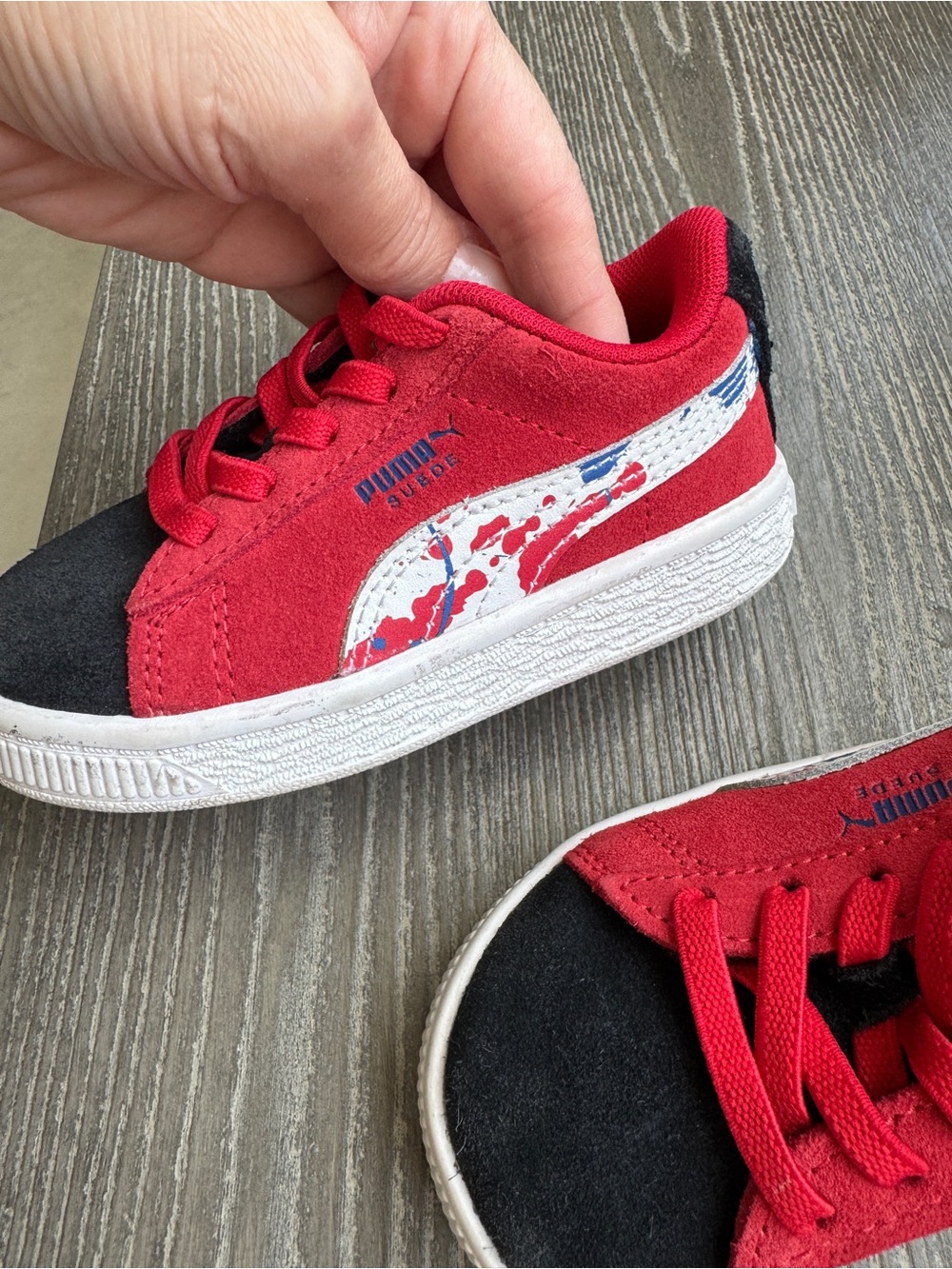 PUMA Kids Suede Splash Sneakers - Picture 8 of 9